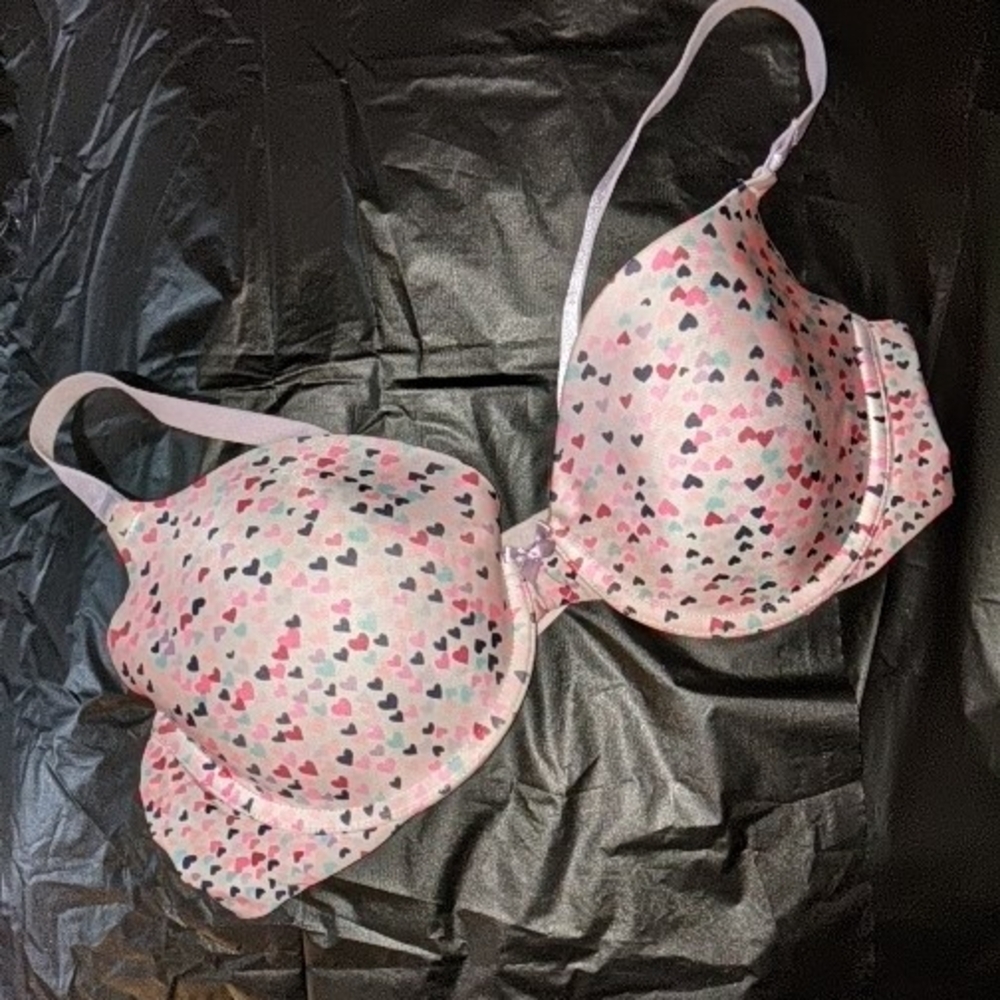 Victoria's Secret Multicolor Heart Print Bra